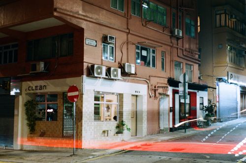 Queen's Road West, laundry-cafe, Hong Kong